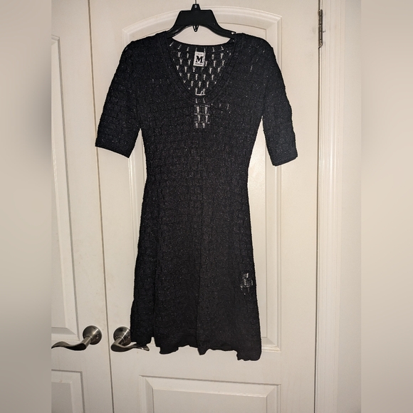 S-1. NWT M MISSONI BLACK SCOOP NECK KNITTED DRESS WITH SLIP SIZE IT 40 / US 4 - Picture 3 of 7